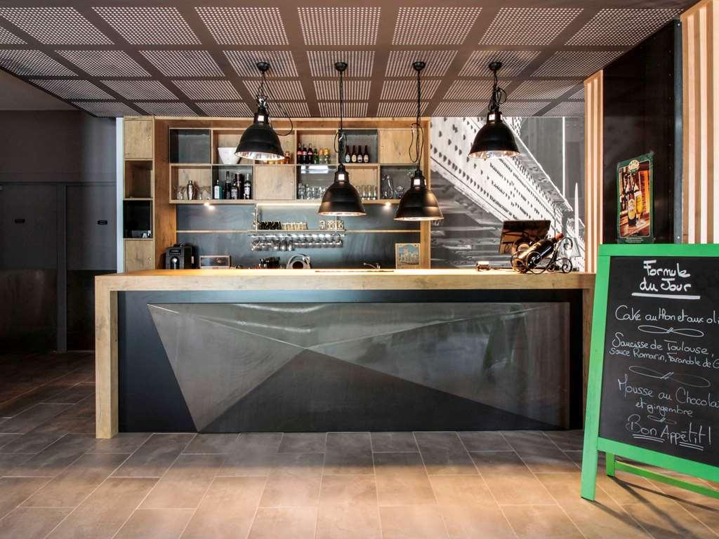 Ibis Budget Cahors Restaurante foto